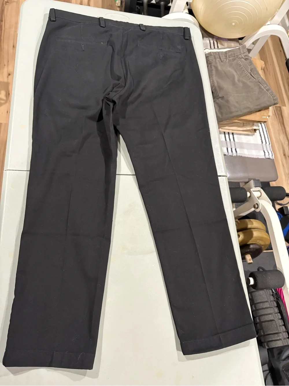 Dockers Men's Black Slim Fit Straight-Leg Chinos, 36 x 29